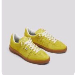 P448 Yellow Suede Lace-Up Men's Sneaker